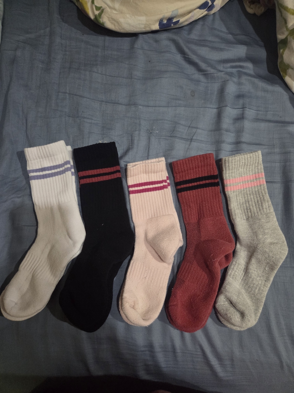 Striped Old School Socks Size 9